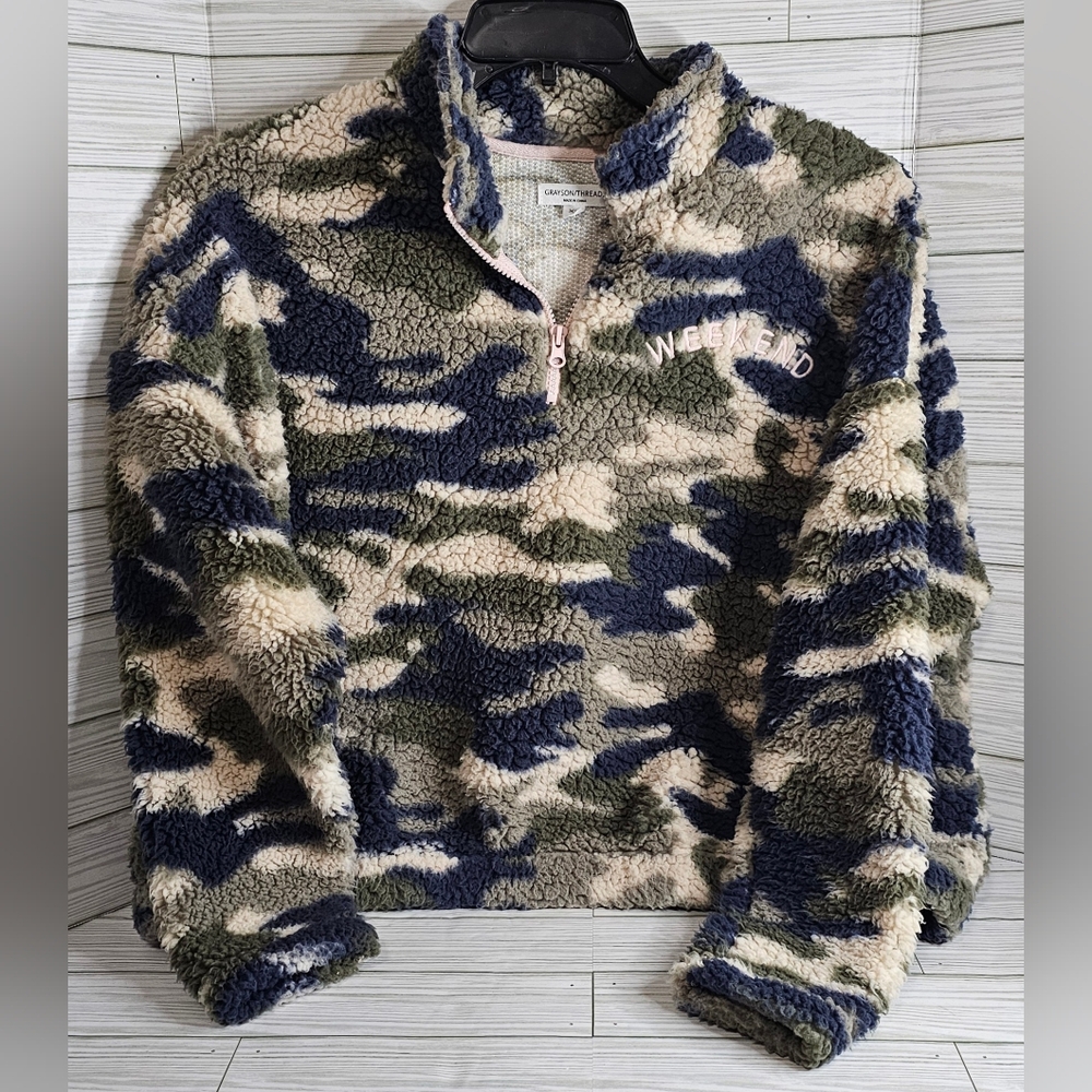 Grayson Threads Womens XL Fleece Camo Look with Pink Zippered Front